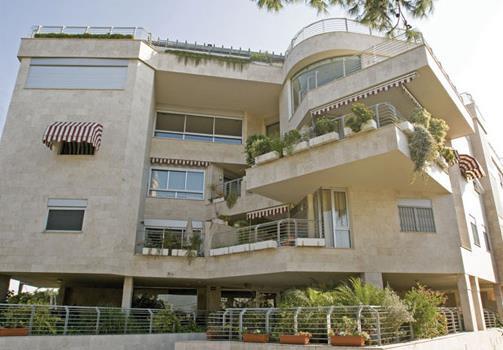 רח' המגדל 33, גבעתיים